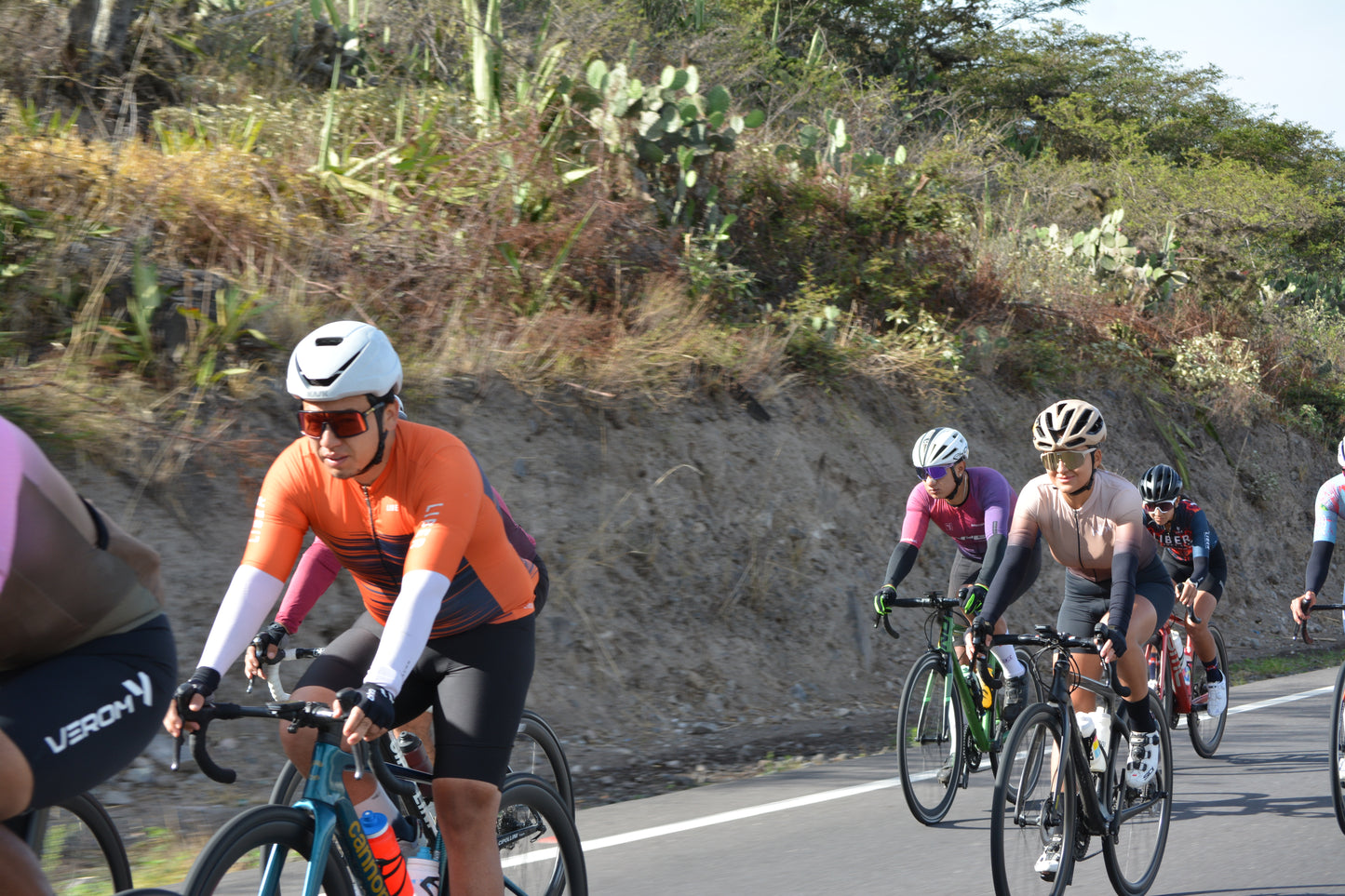 MAGENE SOCIAL ROAD CAP 1