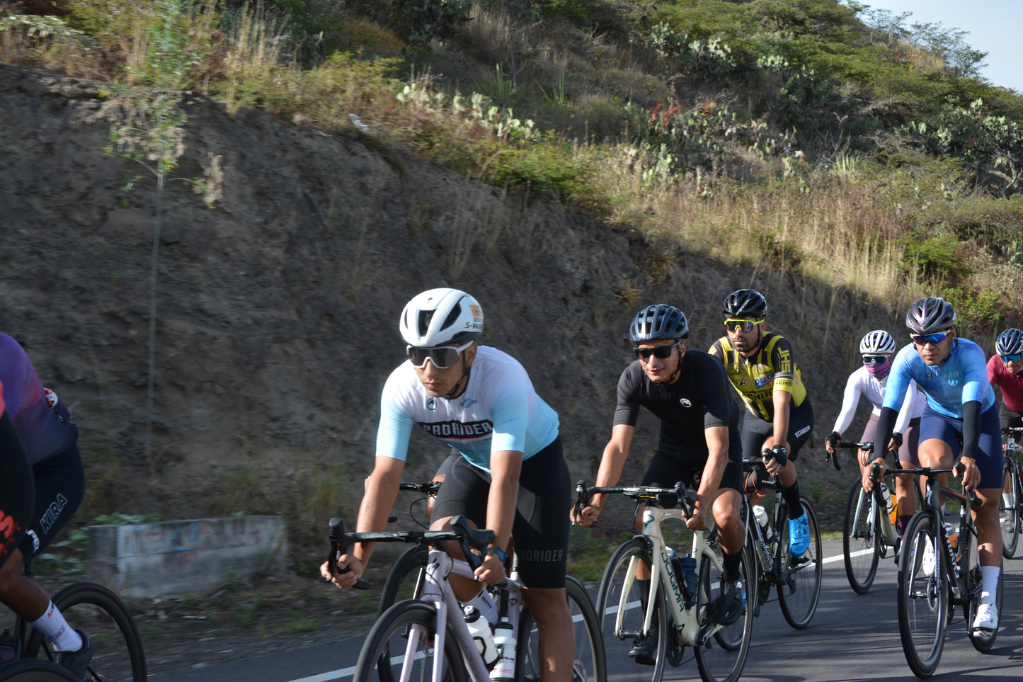 MAGENE SOCIAL ROAD CAP 1