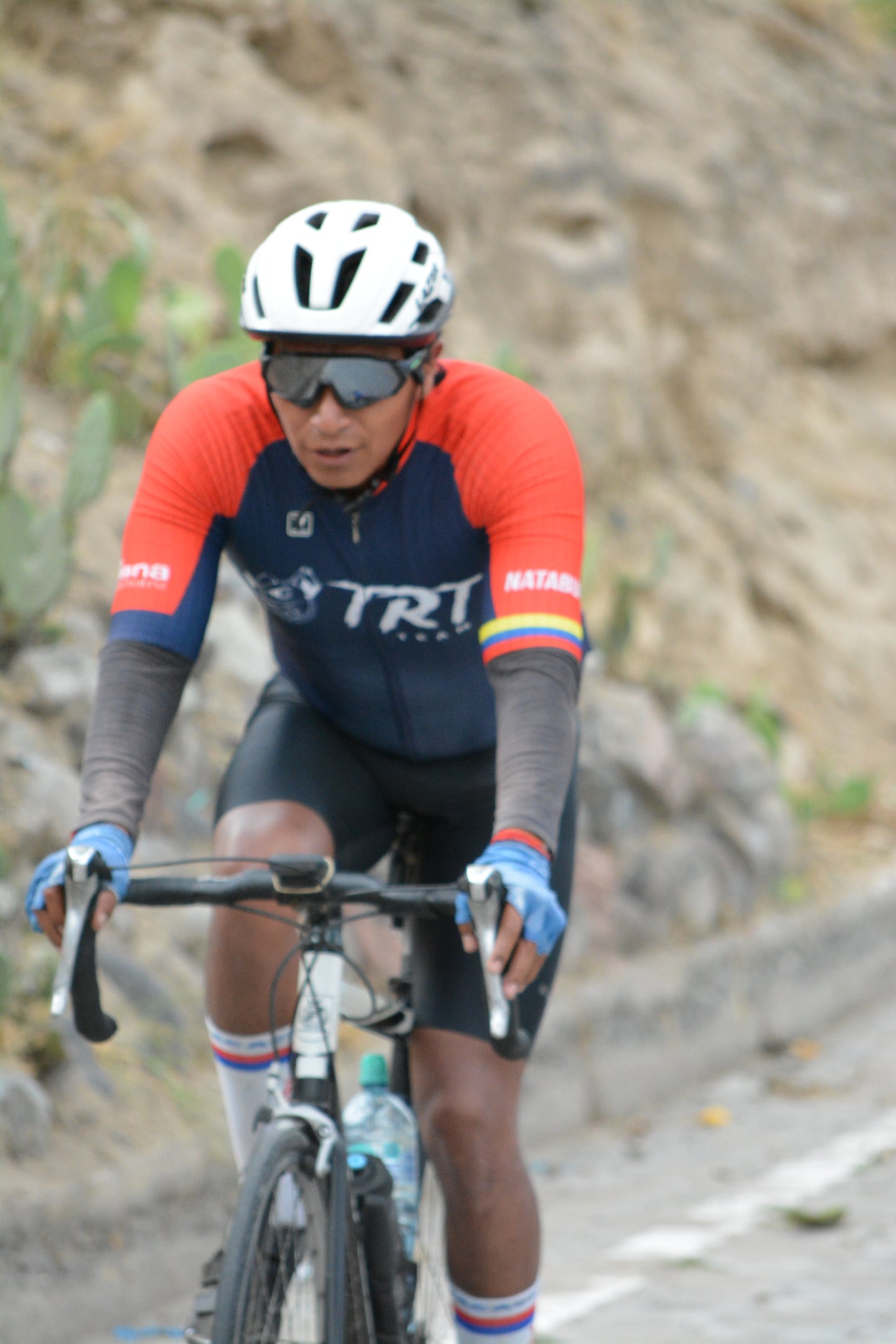 MAGENE SOCIAL ROAD CAP 3 -LEÑA