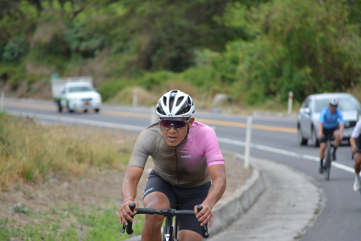 MAGENE SOCIAL ROAD CAP 3 -LEÑA
